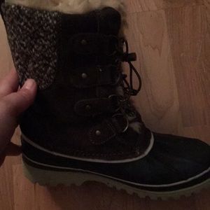 Winter boots